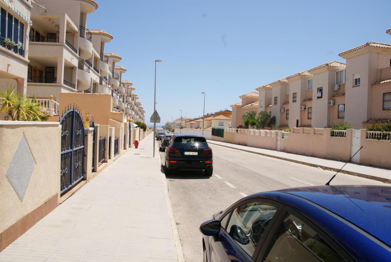 New Apartment In Torrevieja , Punta Prima Orihuela Costa With Pool Dış mekan fotoğraf